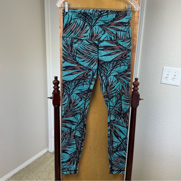 Lululemon Wunder Under High-Rise Pants - Picture 3 of 13